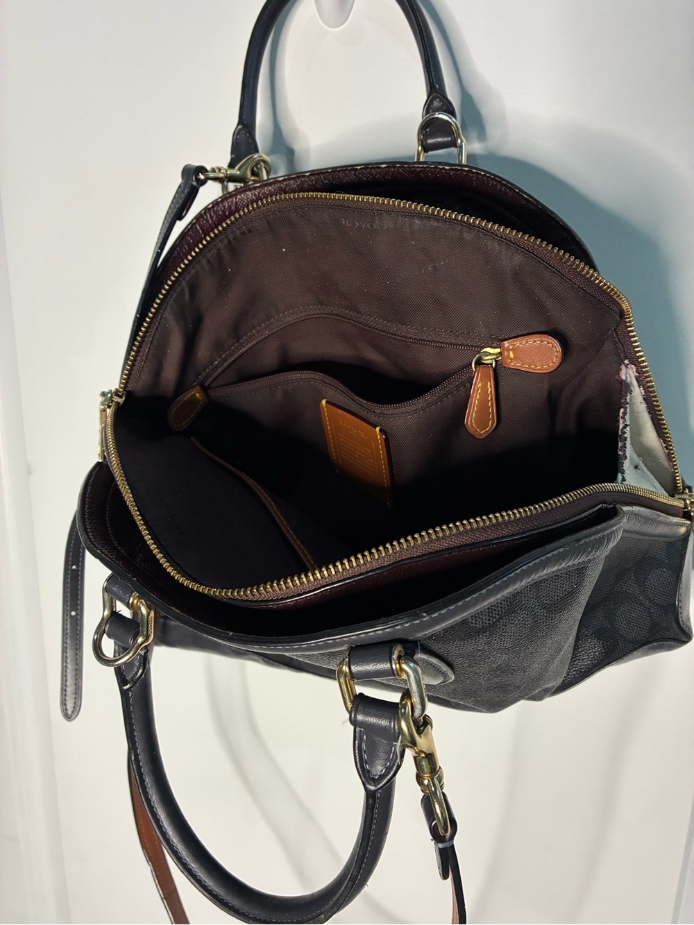 Coach Black and Brown Signature Satchel - Picture 3 of 11